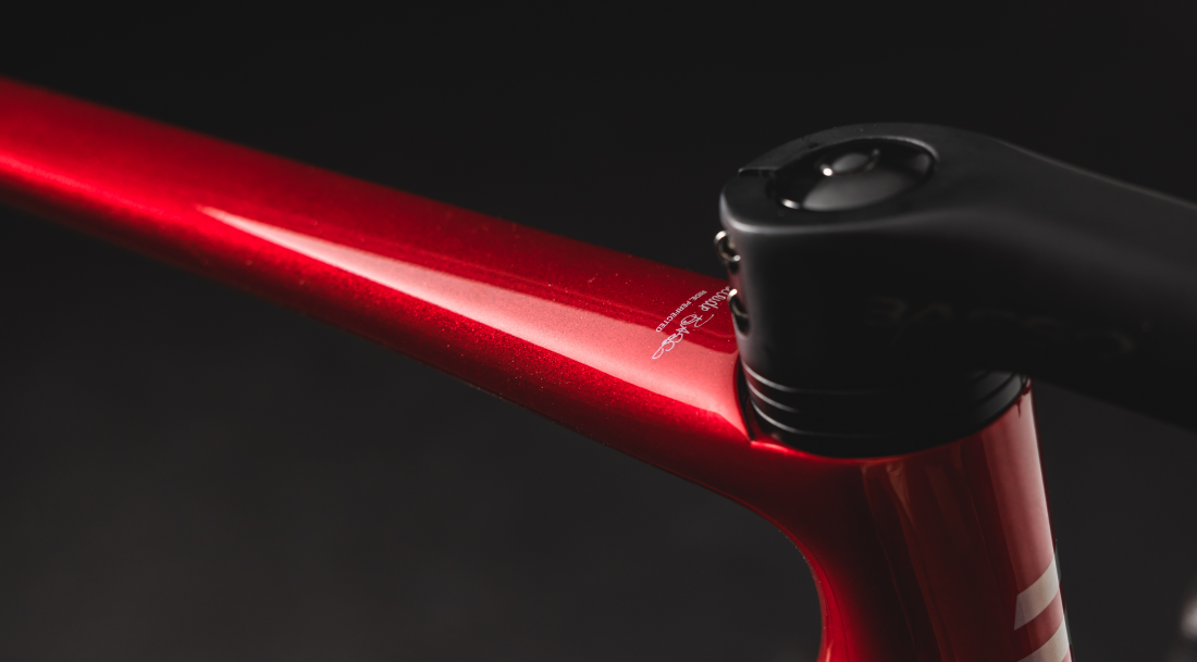 Diamante disc, candy red, Shimano Dura-Ace Di2, DT Swiss ERC 1100DB 35, 2023