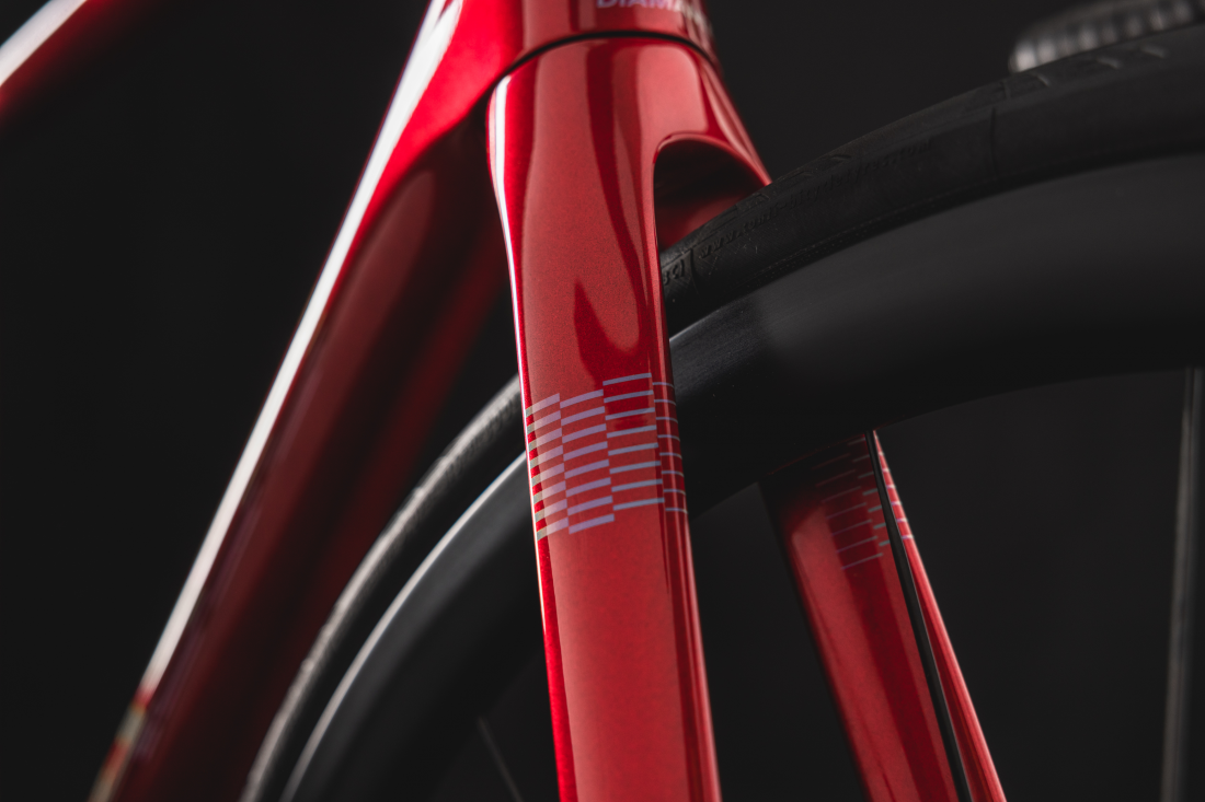 Diamante disc, candy red, Shimano Dura-Ace Di2, DT Swiss ERC 1100DB 35, 2023